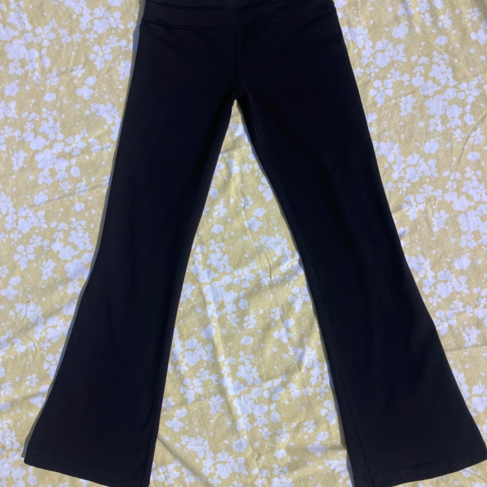 Lululemon Black Bell Tights – Size 4